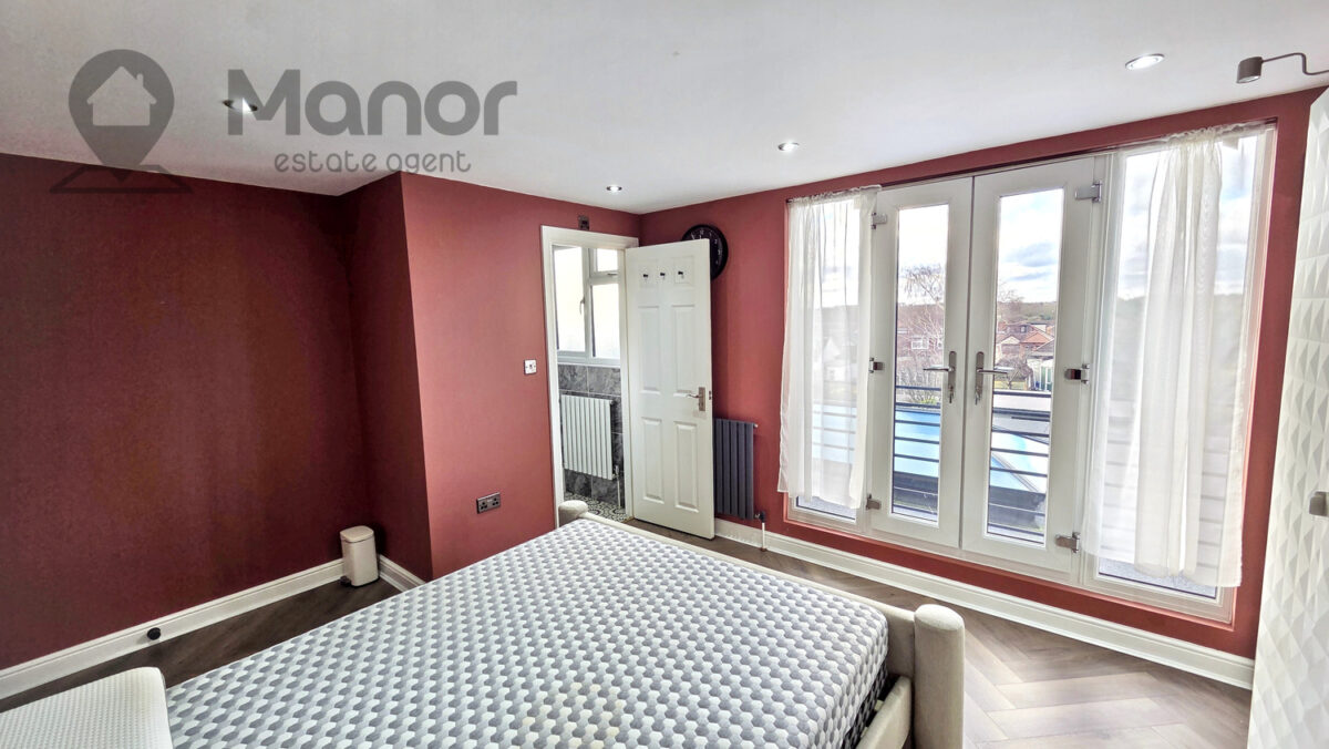 Geoffrey Avenue, Harold Wood, RM3 0YH