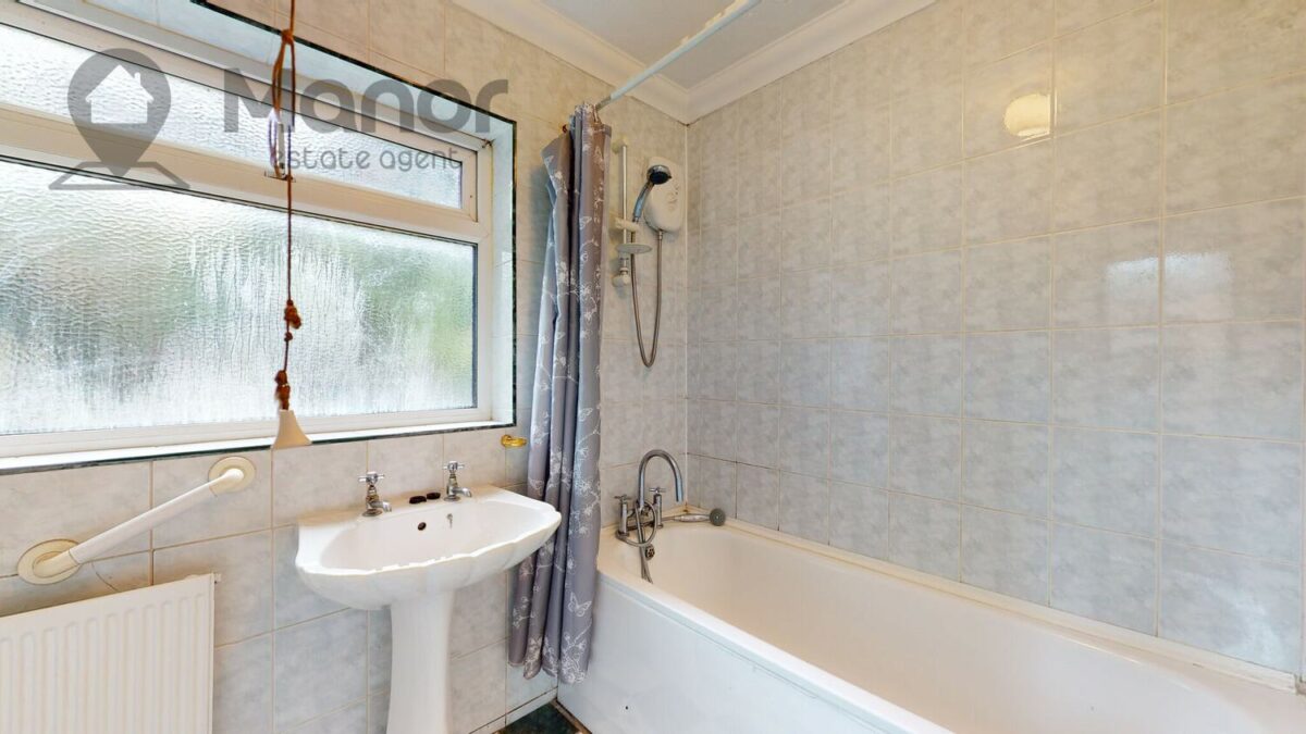 Longbridge Road, Barking, IG11 8SL