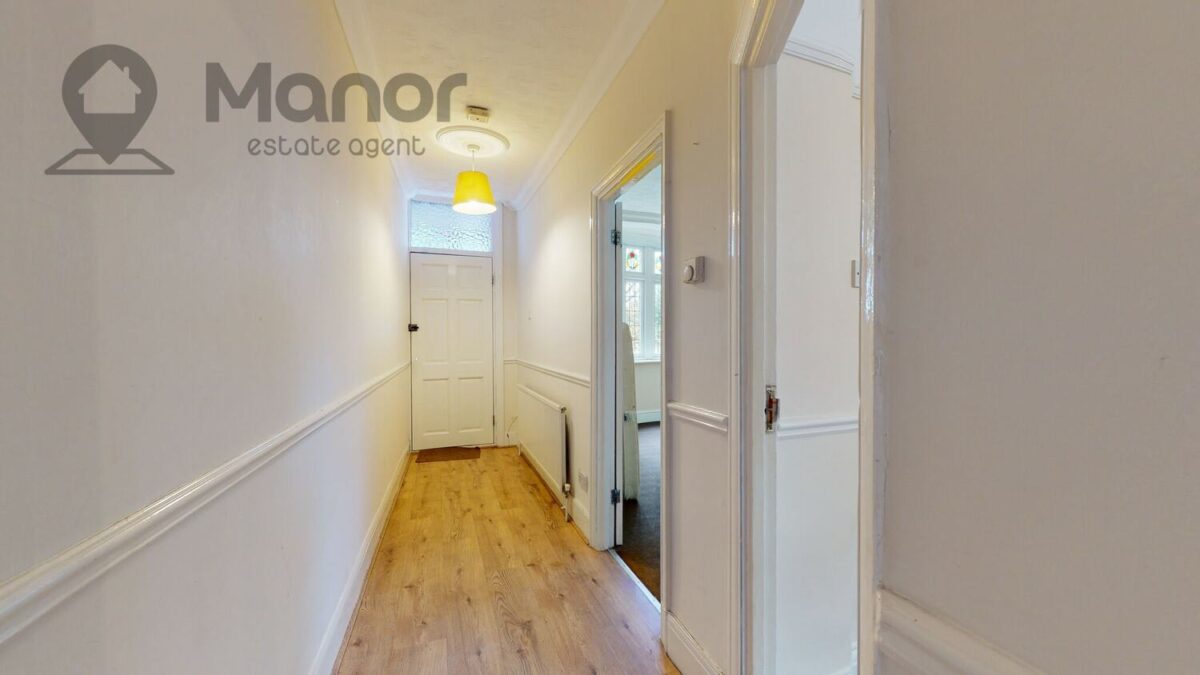 Longbridge Road, Barking, IG11 8SL