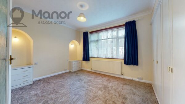 Wall End Road, East Ham, E6 2NR