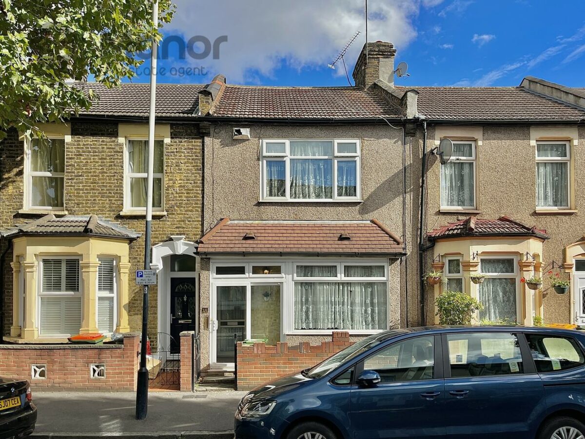 Wall End Road, East Ham, E6 2NR