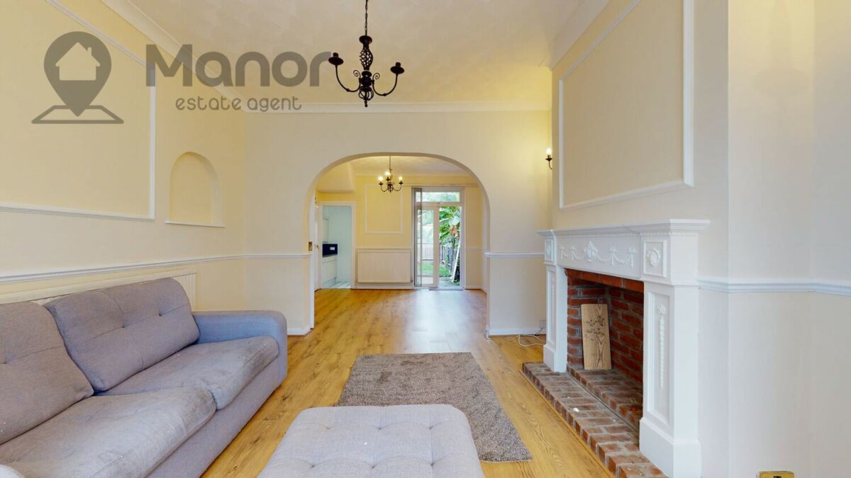 Wall End Road, East Ham, E6 2NR