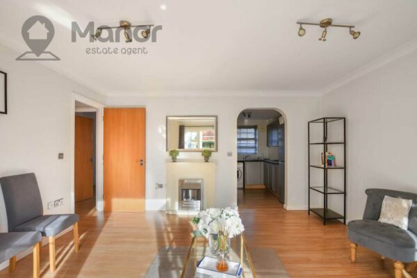 Queensberry Place, Manor Park, E12 6UW