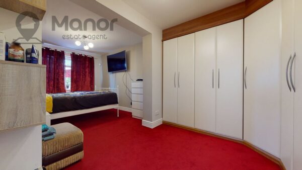 Norman Road, Hornchurch, RM11 1NB