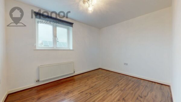 Bridgland Road, Purfleet, RM19 1AP