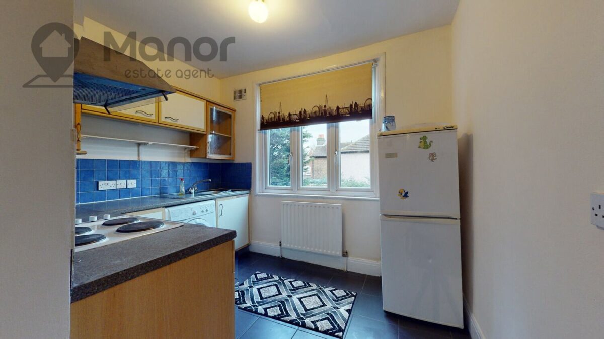 Longbridge Road, Barking, IG11 8SL