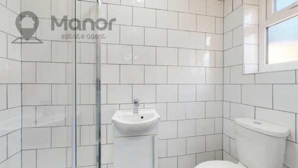 Westrow Drive, Barking, IG11 9BT