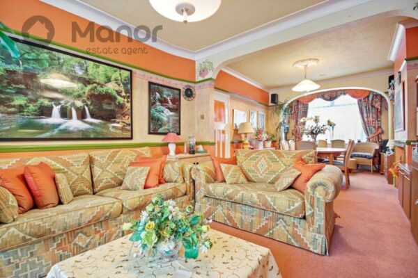 Southbourne Gardens, Ilford, IG1 2QF