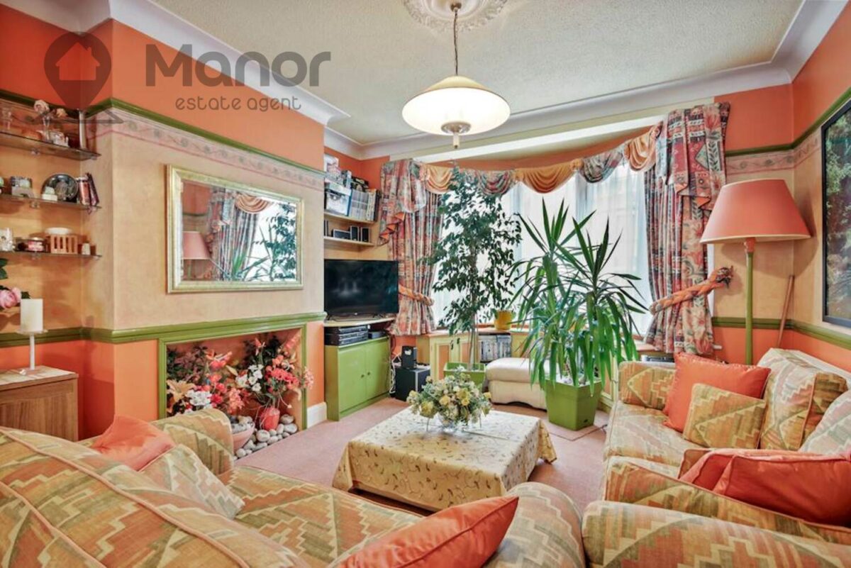 Southbourne Gardens, Ilford, IG1 2QF