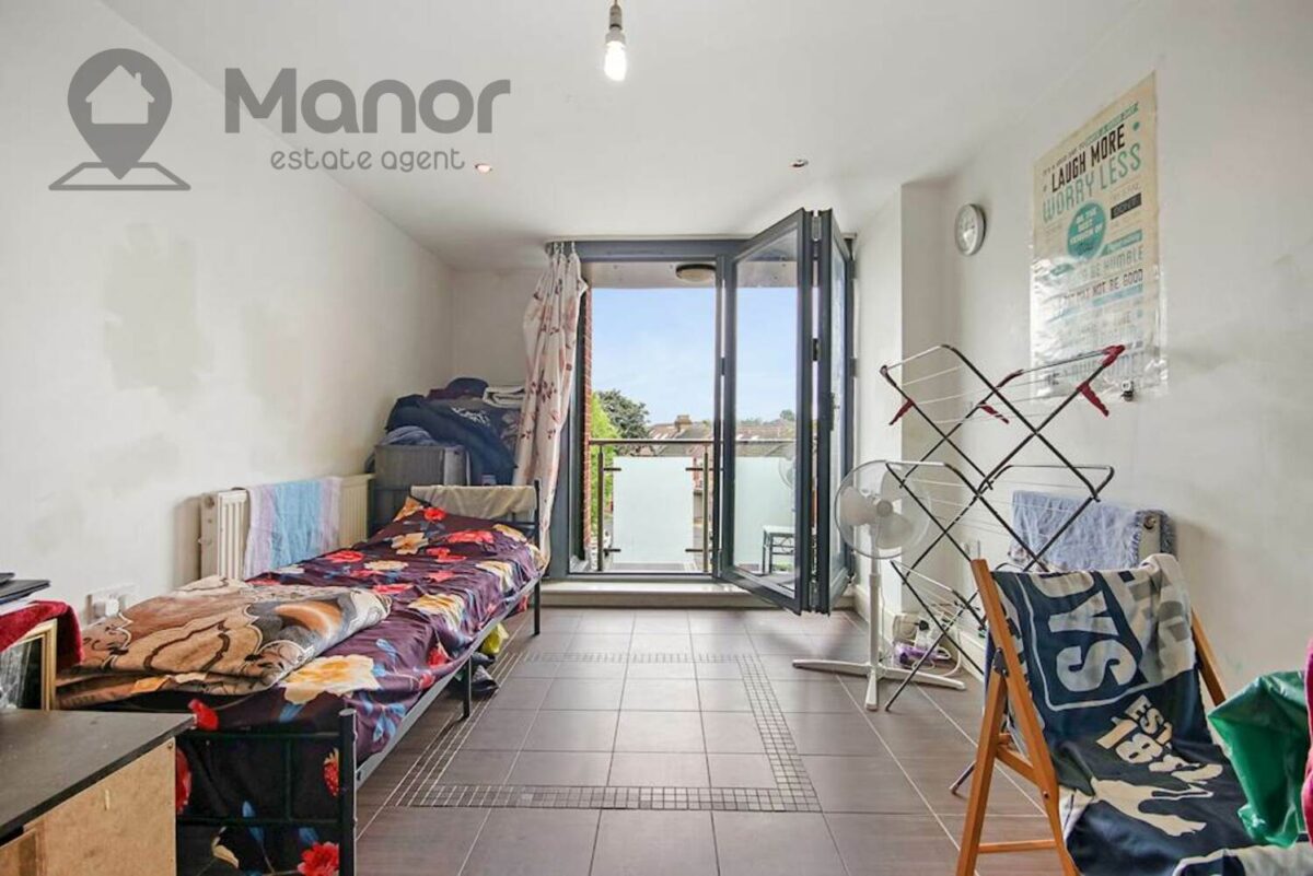 635 Romford Road, Manor Park, E12 5AD