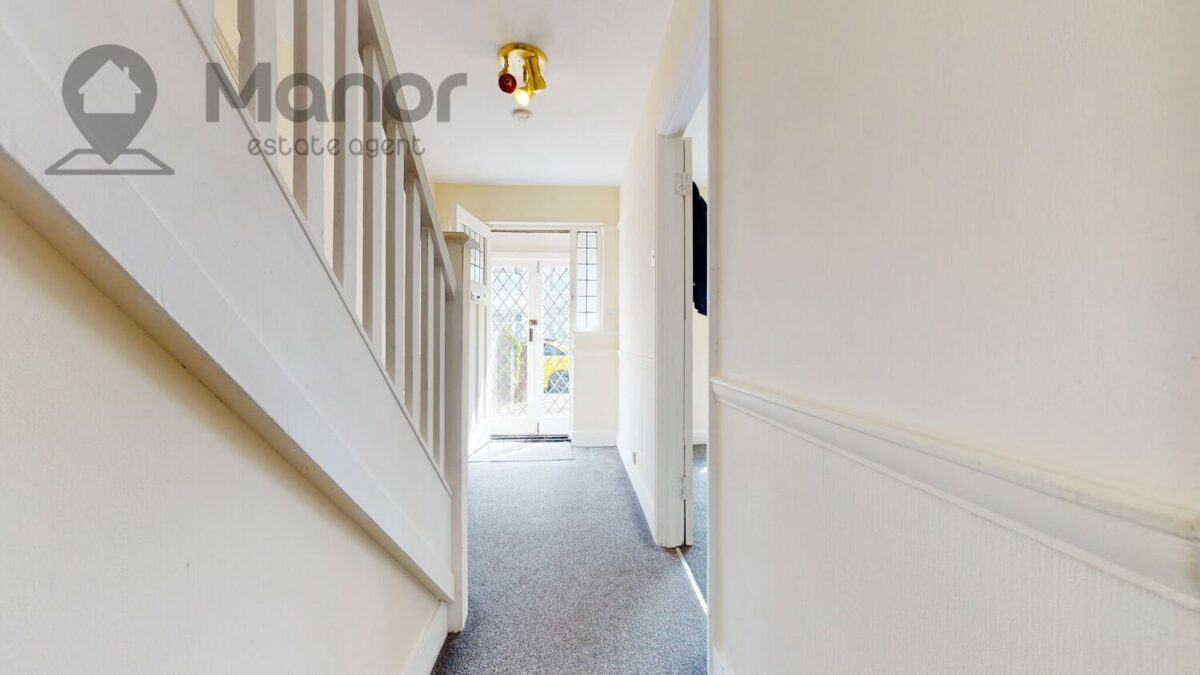 Norwood Avenue, Romford, RM7 0QD