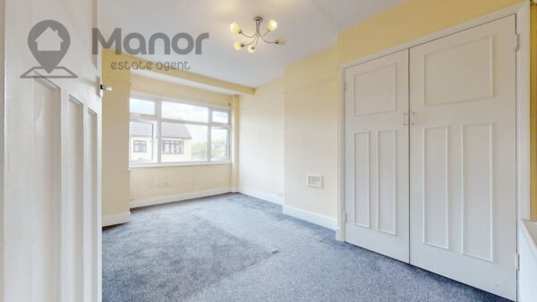 Norwood Avenue, Romford, RM7 0QD