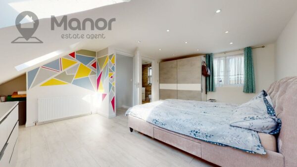 Ashurst Drive, Gants Hill, IG2 6SB