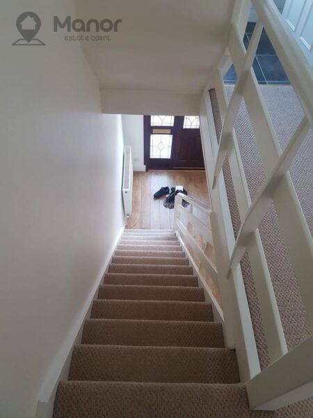 Hayden Way, Romford, RM5 3DA