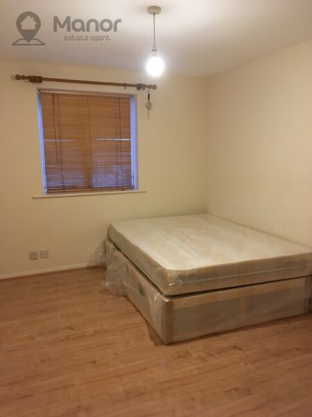 Greenslade Road, Barking, IG11 9XE