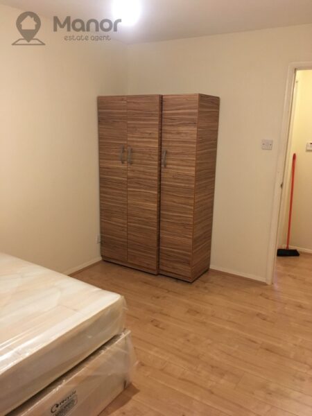 Greenslade Road, Barking, IG11 9XE