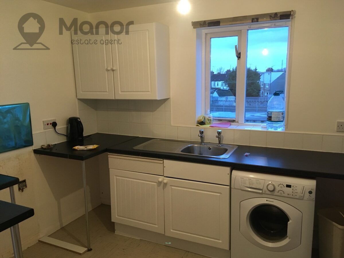 Greenslade Road, Barking, IG11 9XE