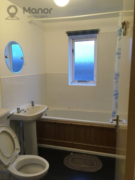 Greenslade Road, Barking, IG11 9XE