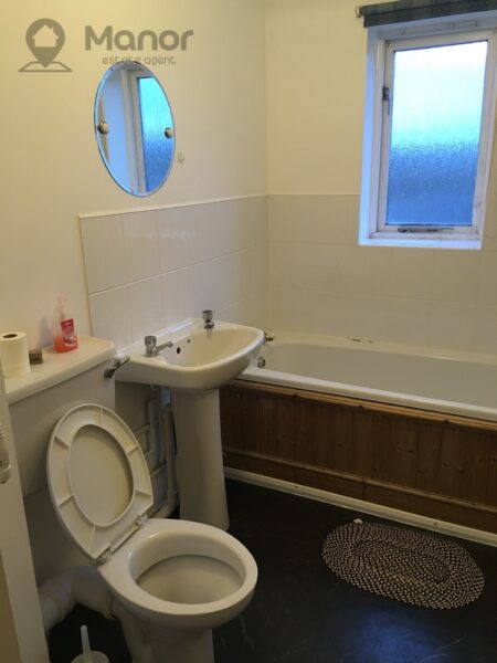 Greenslade Road, Barking, IG11 9XE