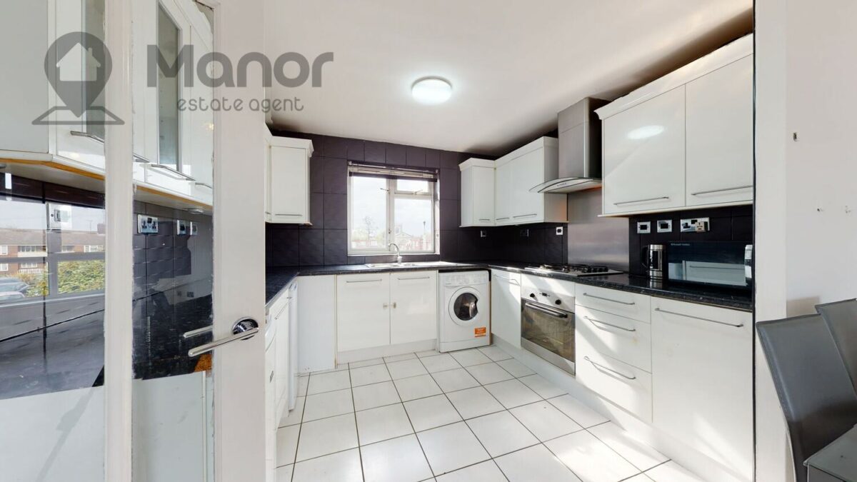 Ibscott Close, Dagenham, RM10 9YT