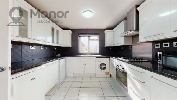 Ibscott Close, Dagenham, RM10 9YT