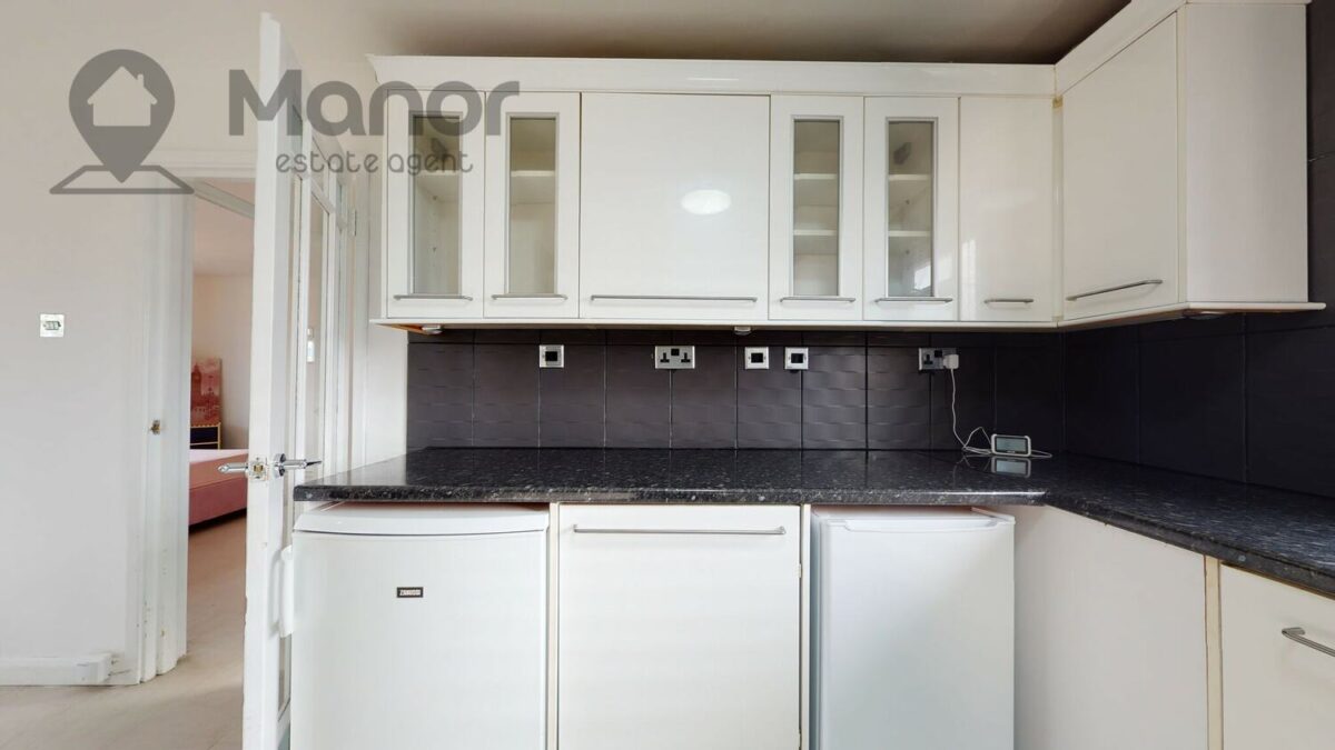 Ibscott Close, Dagenham, RM10 9YT