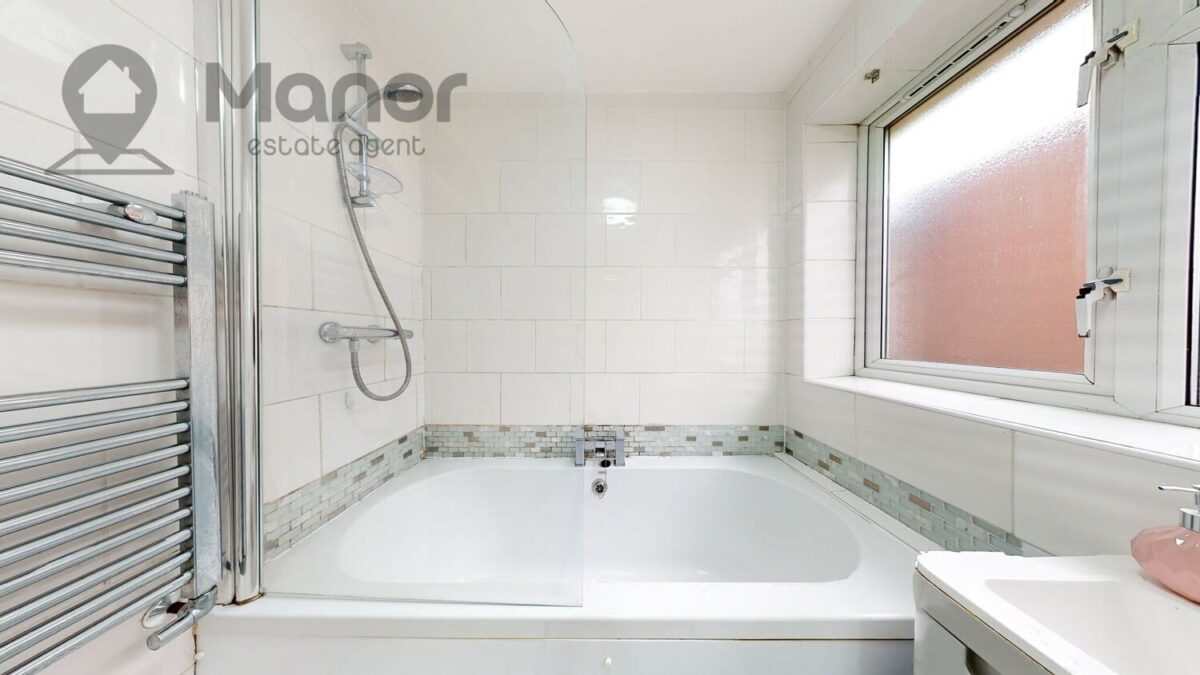 Ibscott Close, Dagenham, RM10 9YT