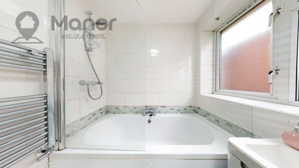 Ibscott Close, Dagenham, RM10 9YT