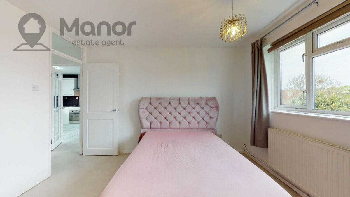 Ibscott Close, Dagenham, RM10 9YT