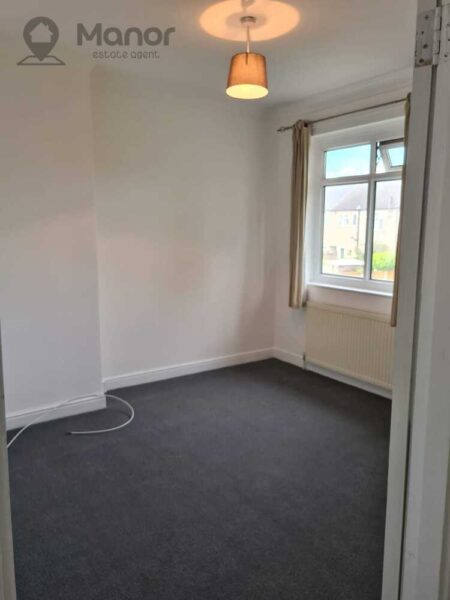 Chittys Lane, Dagenham, RM8 3RT