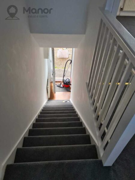 Chittys Lane, Dagenham, RM8 3RT