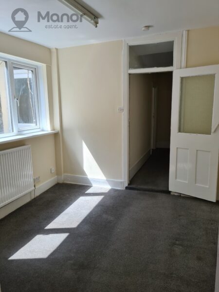 Eighth Avenue, Manor Park, E12 5JN