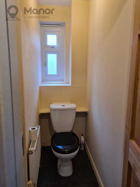 Harts Lane, Barking, IG11 8NA