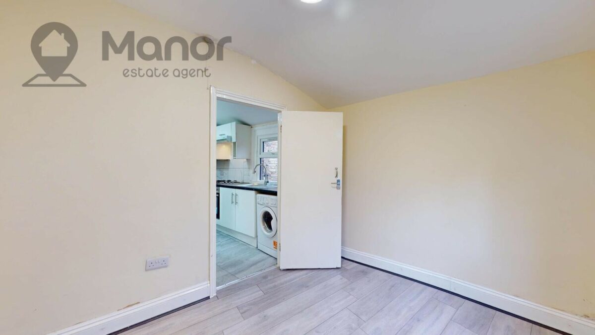 Green Street, Forest Gate, E7 8LL