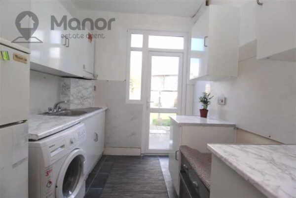 Ripley Road, Seven Kings, IG3 9HA