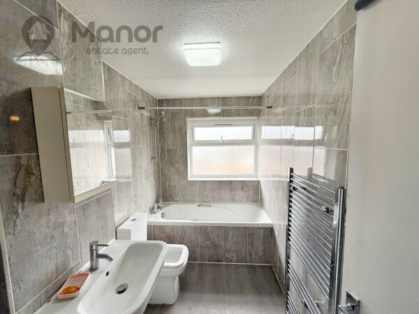 Louise Gardens, Rainham, RM13 8LH