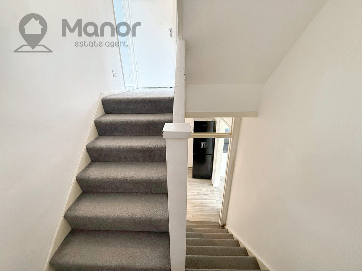 Louise Gardens, Rainham, RM13 8LH