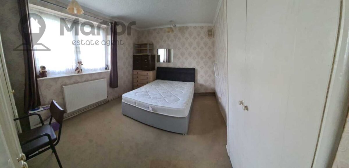 Park Avenue, East Ham, E6 2PY