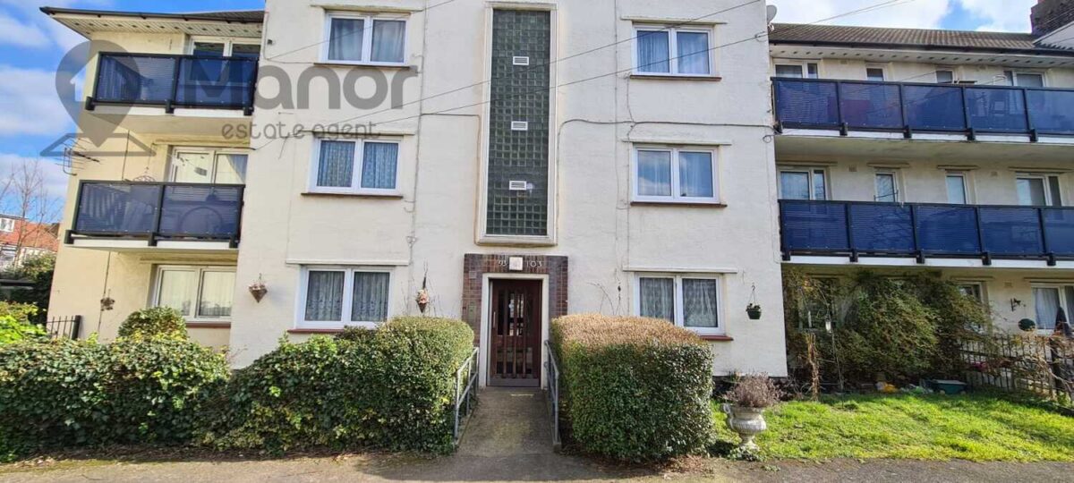 Park Avenue, East Ham, E6 2PY