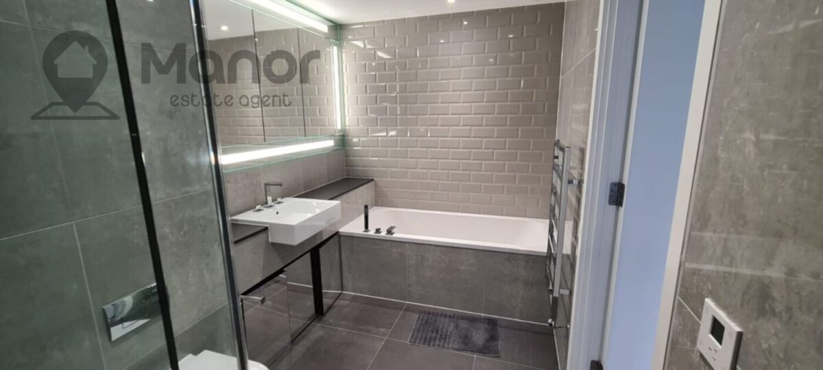 Kingwood House, 1 Chaucer Gardens, Whitechapel, E1 8QF