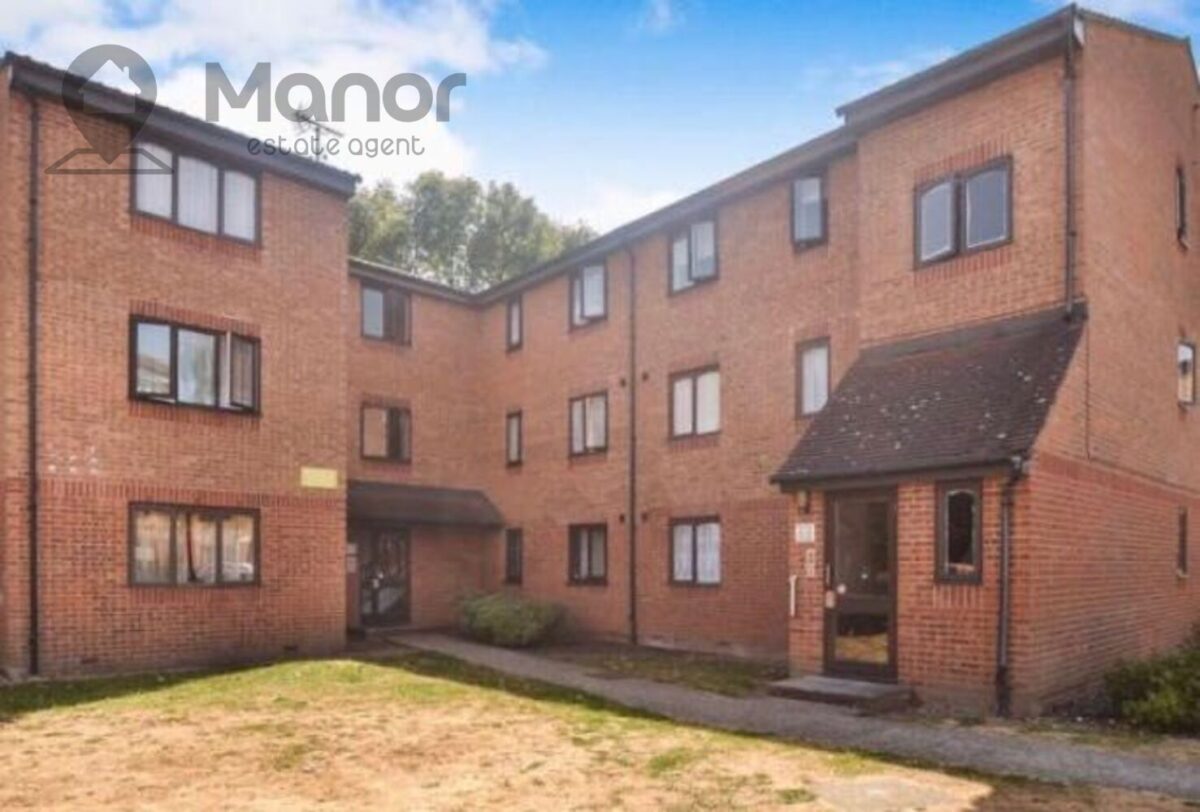 Plumtree Close, Dagenham, RM10 8UA