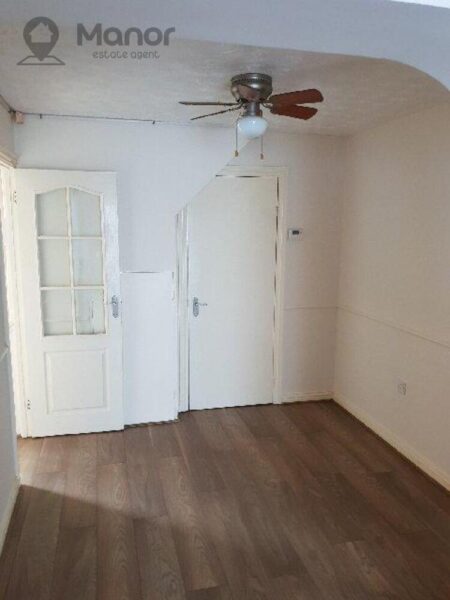 Mossbank Avenue, Luton, LU2 9HH