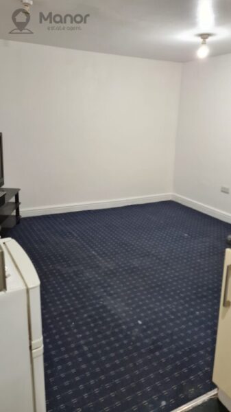 High Street North, Manor Park, E12 6TJ