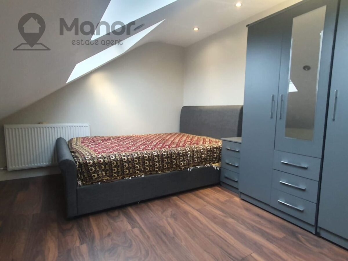 Dawlish Drive, Goodmayes, IG3 9EG