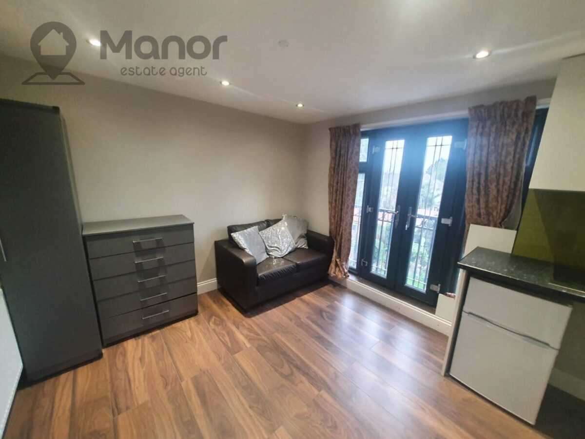 Dawlish Drive, Goodmayes, IG3 9EG