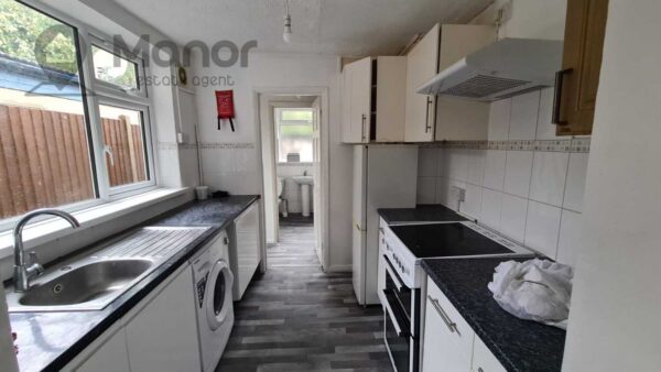 Dore Avenue, Manor Park, E12 6JT