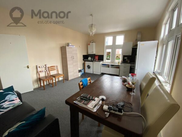 High Street North, Manor Park, E12 6SB