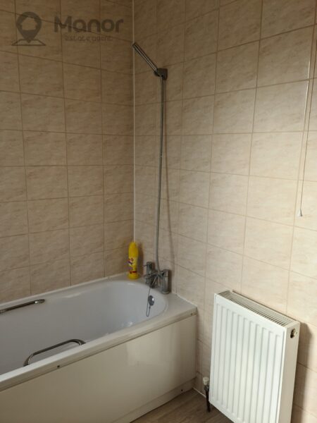 Kings Avenue, Chadwell Heath, RM6 6BD