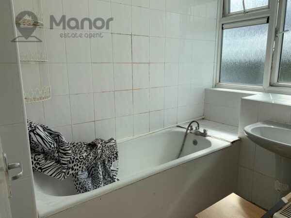 Hoe Street, Walthamstow, E17 9BG