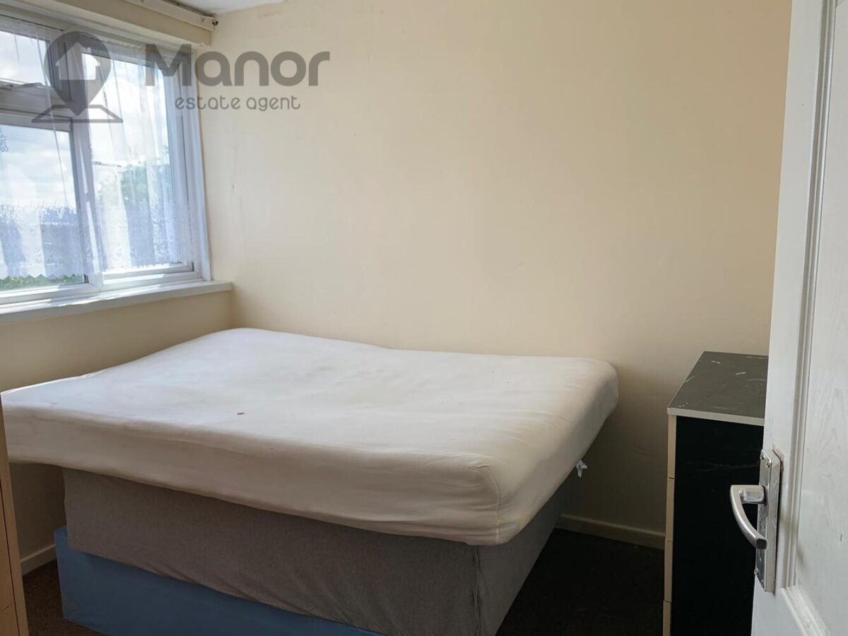 Hoe Street, Walthamstow, E17 9BG